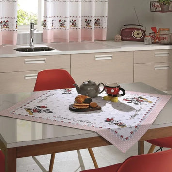 Toalha de Mesa 78 x 78 Mickey e Minnie